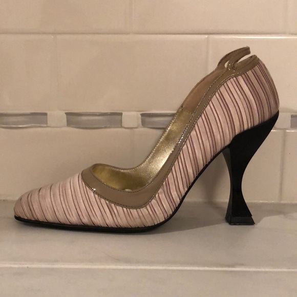 John Fluevog Shoes - Fluevog memories light pink heels. Gorgeous!